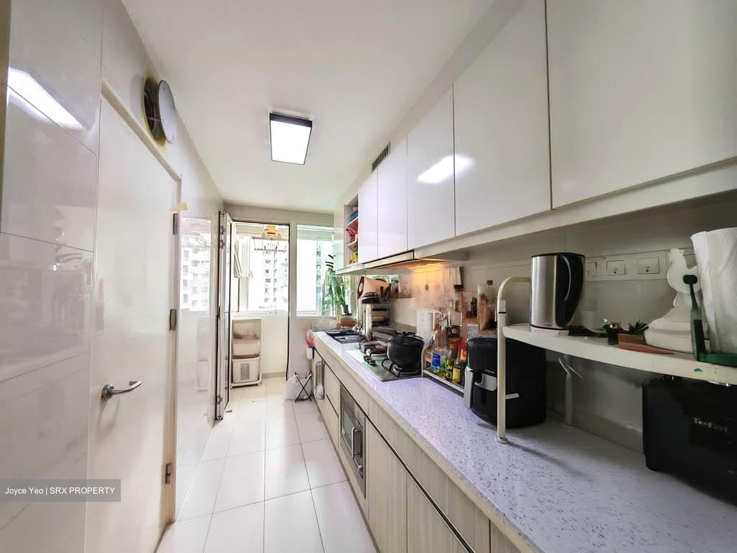 1 Canberra (D27), Condominium #530781931